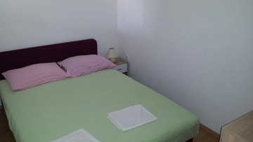 Apartment in Omišalj for Up to 4 Guests
