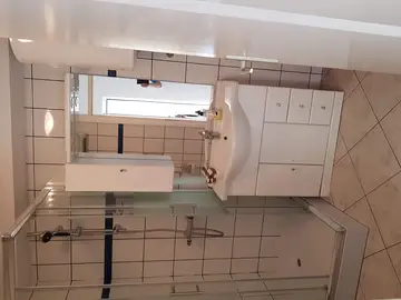 Seafront 1-Bedroom Apartment in Omišalj for 4