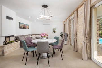 Pool Villa for Up to 8 Guests in Malinska