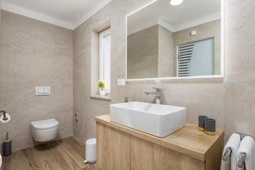 Pool Villa for Up to 8 Guests in Malinska