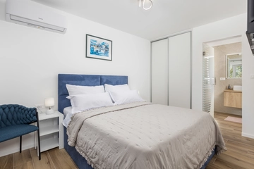 Pool Villa for Up to 8 Guests in Malinska