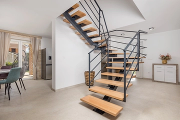 Pool Villa for Up to 8 Guests in Malinska