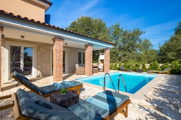 Pool Villa for Up to 8 Guests in Malinska