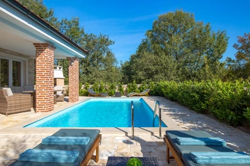 Pool Villa for Up to 8 Guests in Malinska