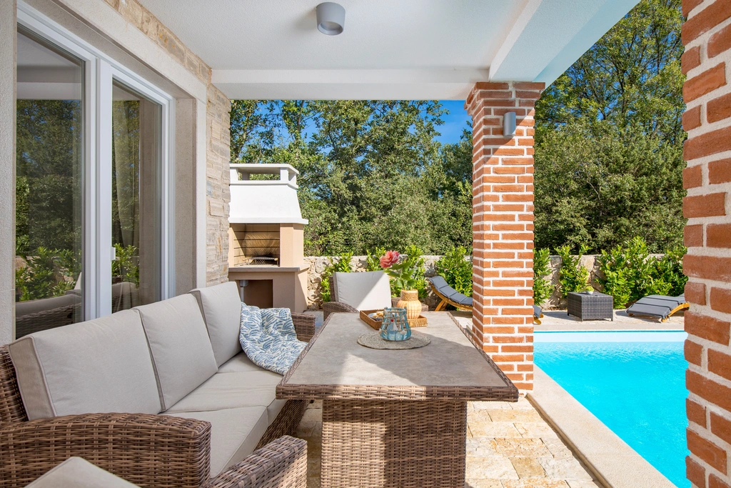 Pool Villa for Up to 8 Guests in Malinska