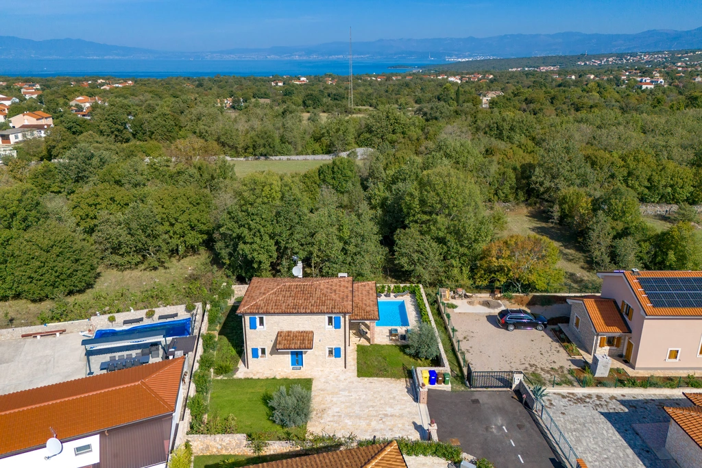 Pool Villa for Up to 8 Guests in Malinska