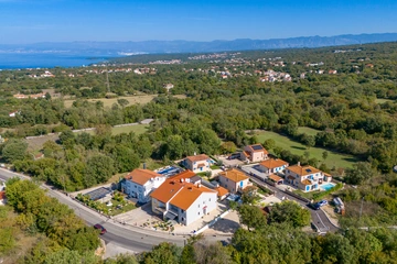 Pool Villa for Up to 8 Guests in Malinska