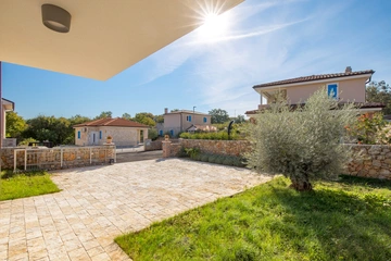 Pool Villa for Up to 8 Guests in Malinska