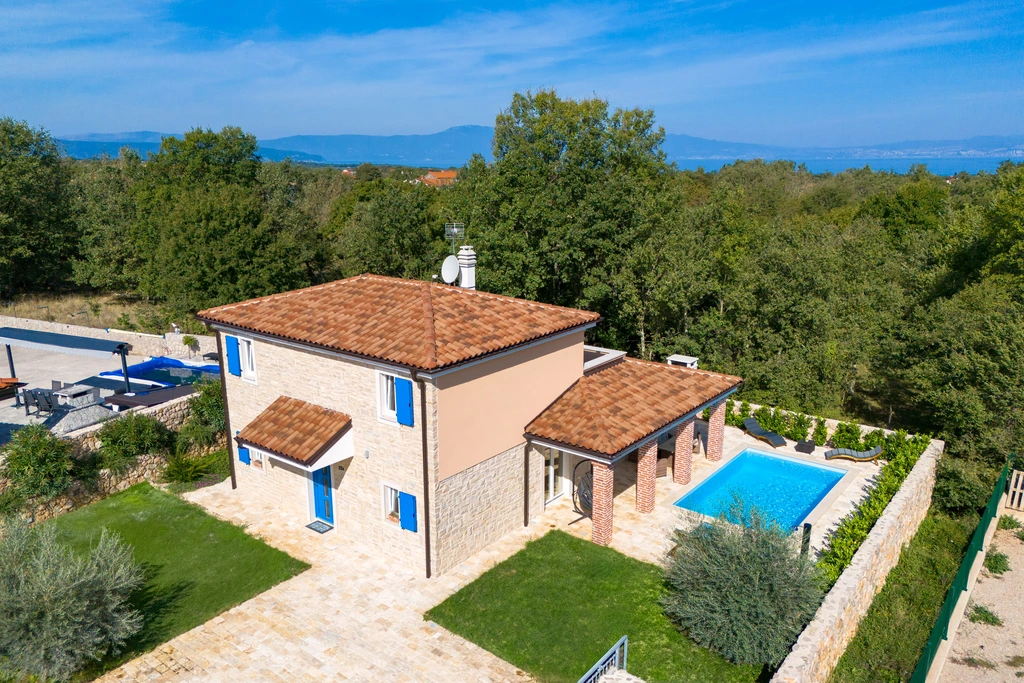 Pool Villa for Up to 8 Guests in Malinska