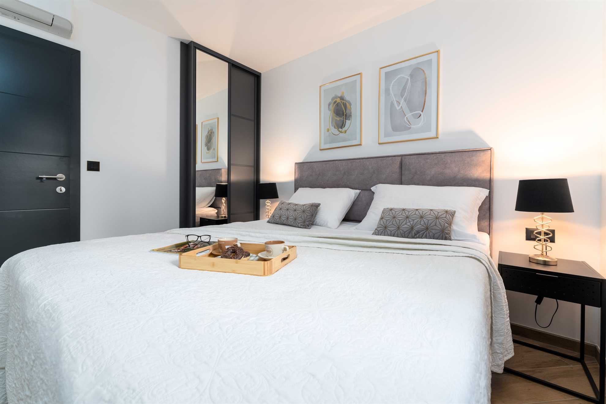 Luxury apartment Love Nest - near the beach
