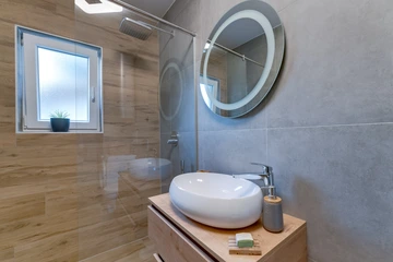 Krk 1-Bedroom Apartment for 2 Guests