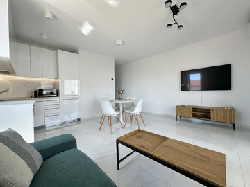 Balcony Sea-View Apartment in Vir for 4