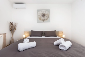 Three-Bedroom Apartment in Rovinj for 6 Guests