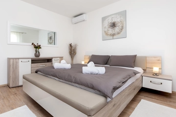 Three-Bedroom Apartment in Rovinj for 6 Guests