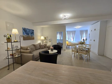 Rovinj 1-Bedroom Apartment for Up to 4 Guests