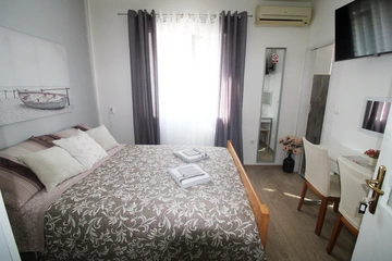Room for Two in Pula with Dedicated Parking