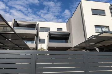 One-Bedroom Apartment in Pula with Parking