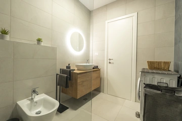 One-Bedroom Apartment in Pula with Parking