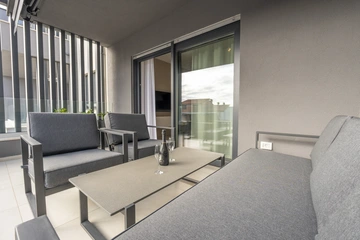 One-Bedroom Apartment in Pula with Parking