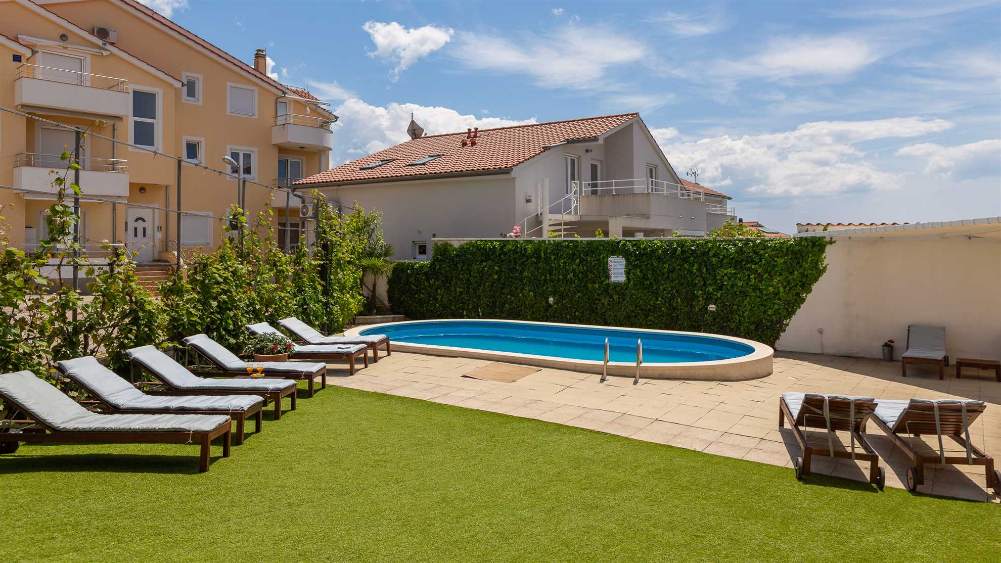 Apartment Arausa with Pool IV