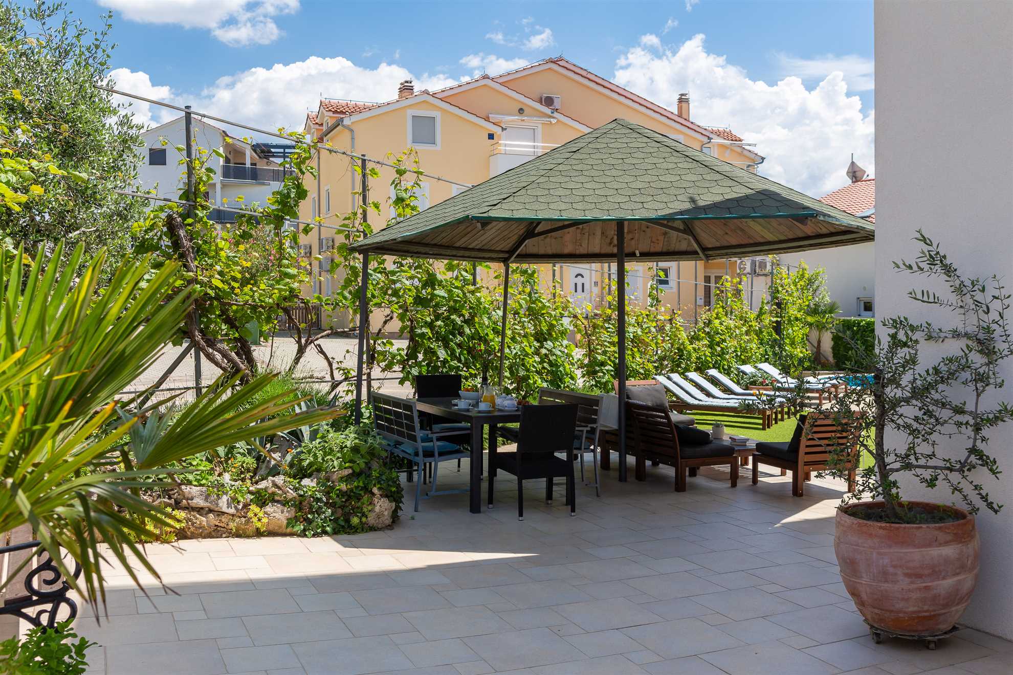 Apartment Arausa with Pool IV