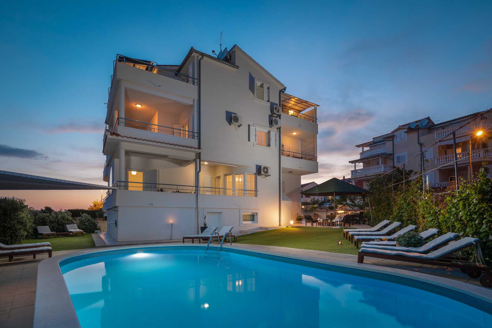 Apartment Arausa with Pool X