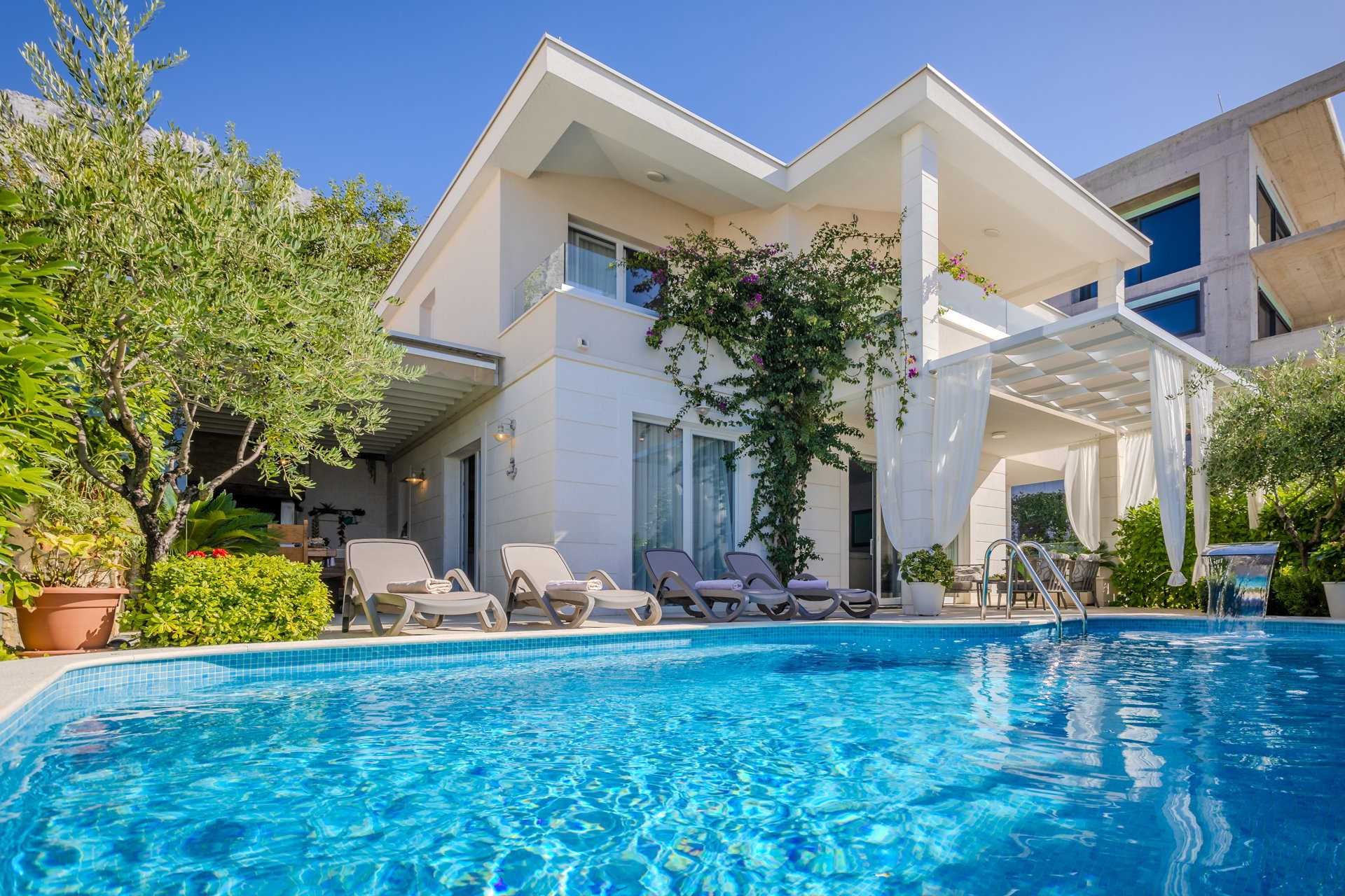 Image of Luxury Villa Moonlight with Heated Pool