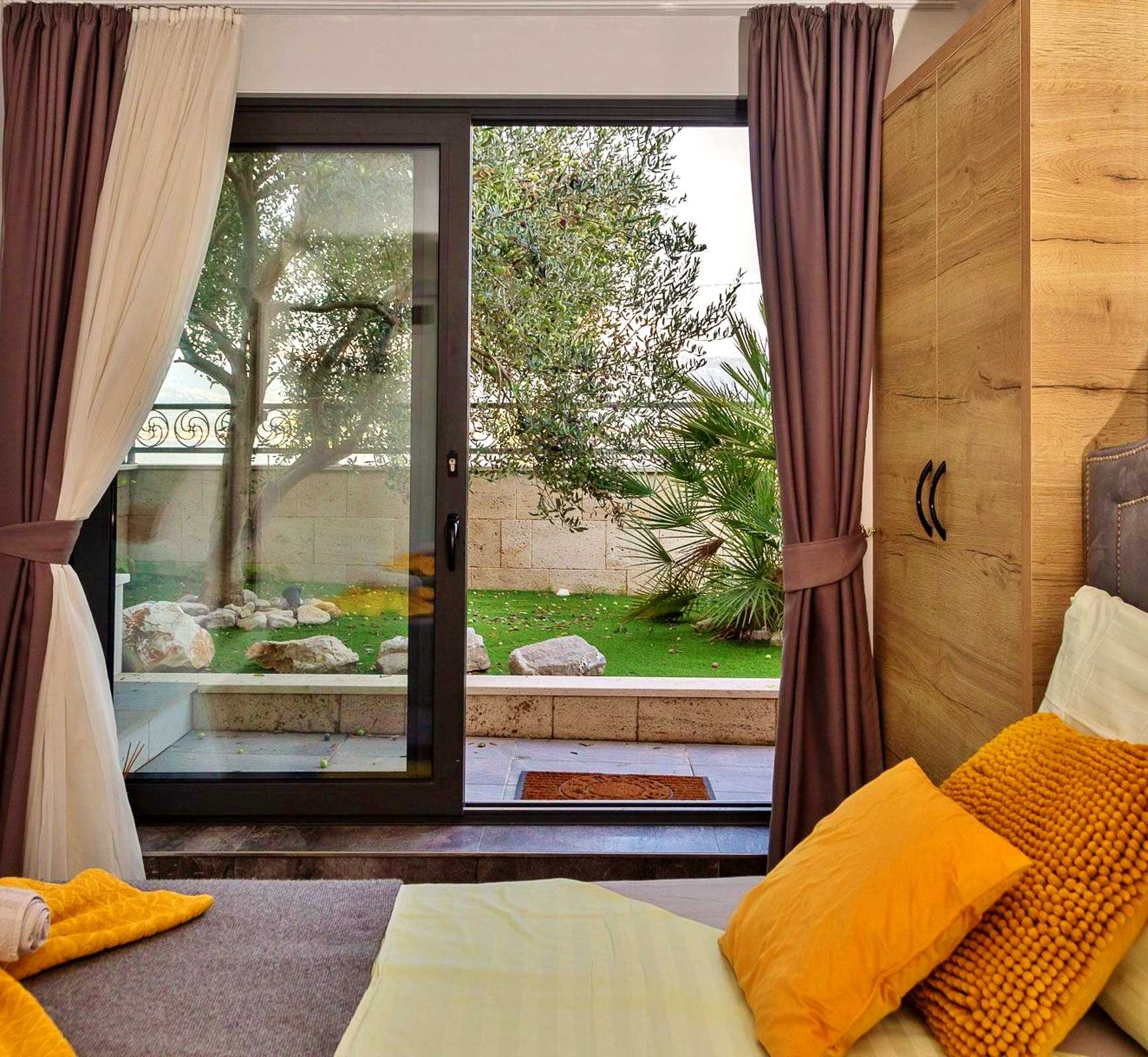 Villa Arbanessa with Heated Pool