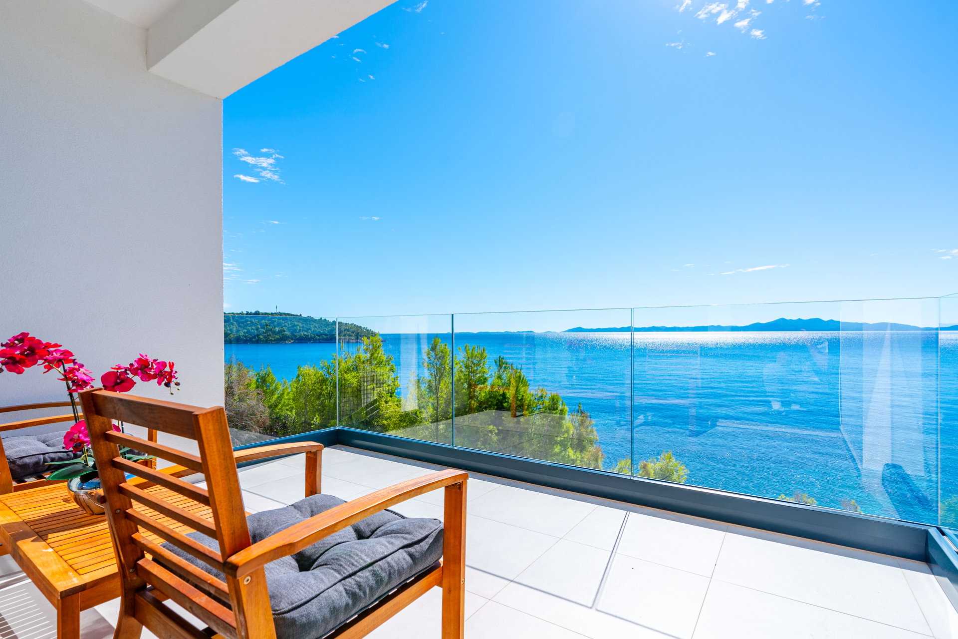 Luxury Villa Bianca with Pool
