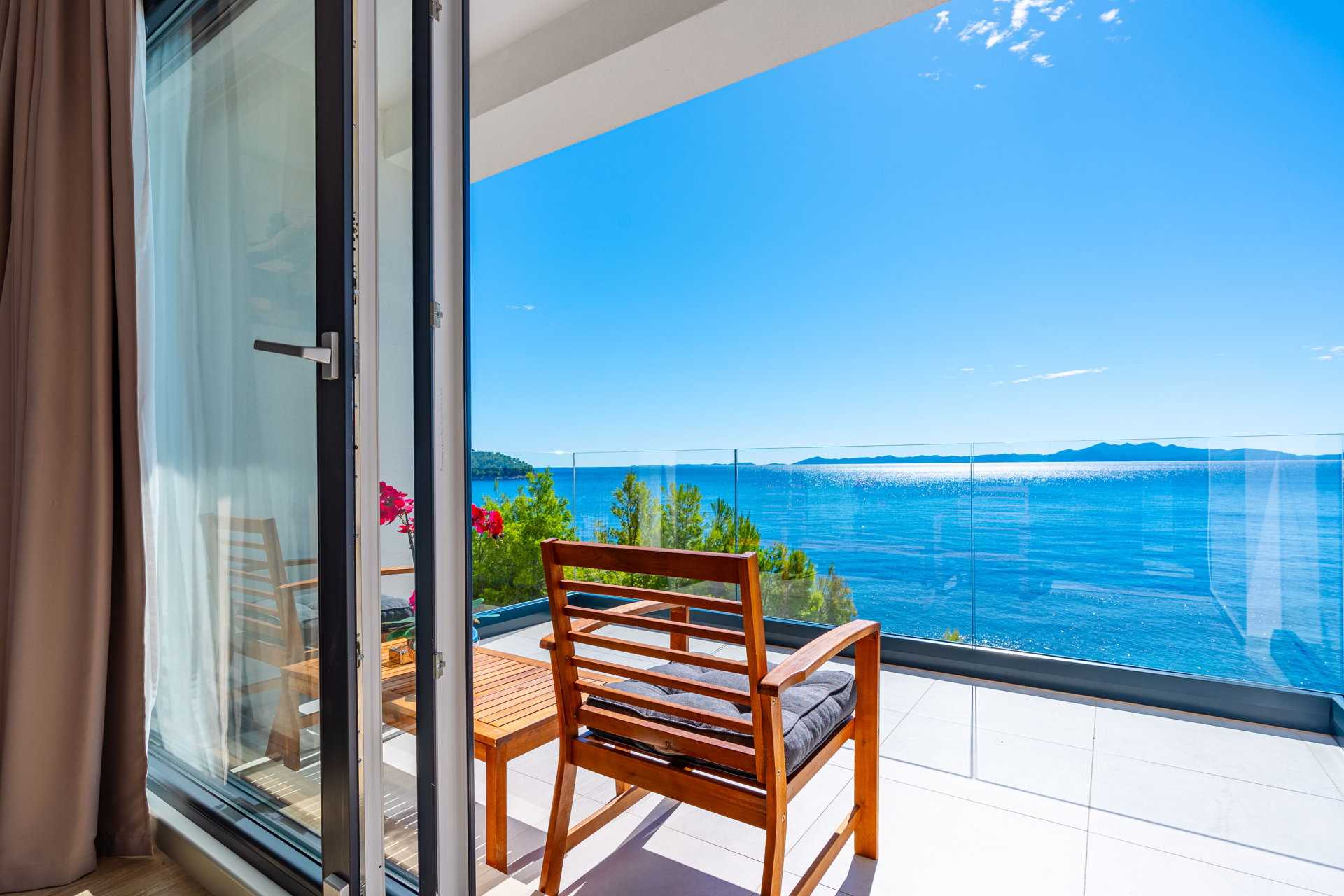 Luxury Villa Bianca with Pool