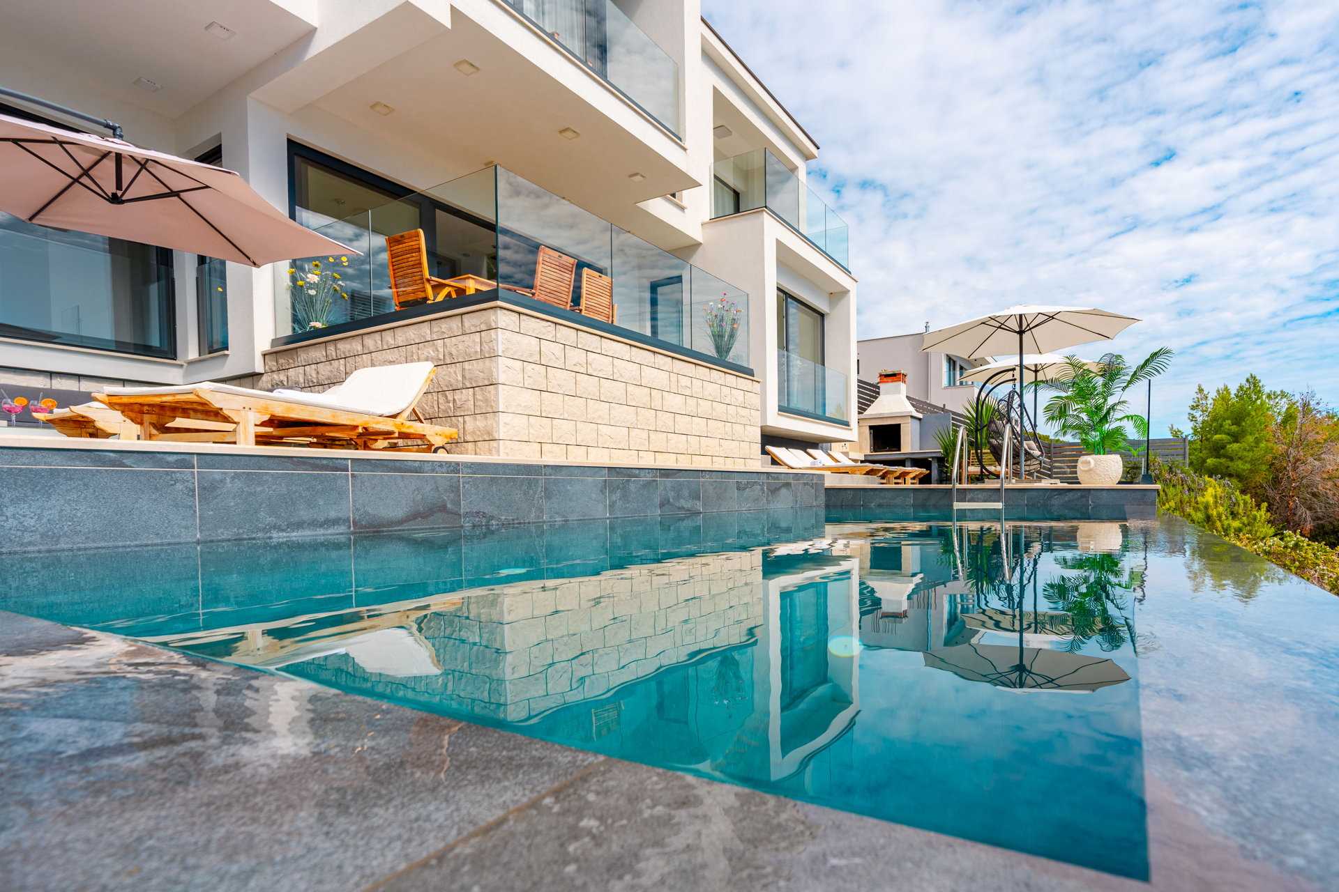 Luxury Villa Bianca with Pool