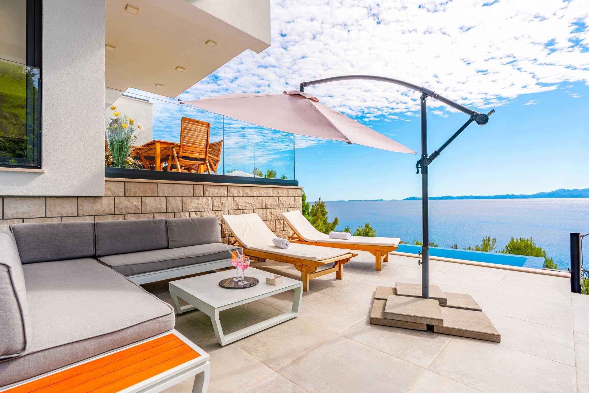 Luxury Villa Bianca with Pool