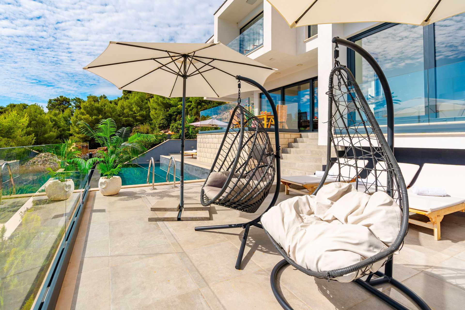 Luxury Villa Bianca with Pool