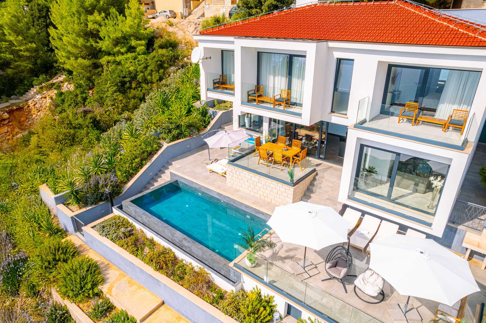Luxury Villa Bianca with Pool