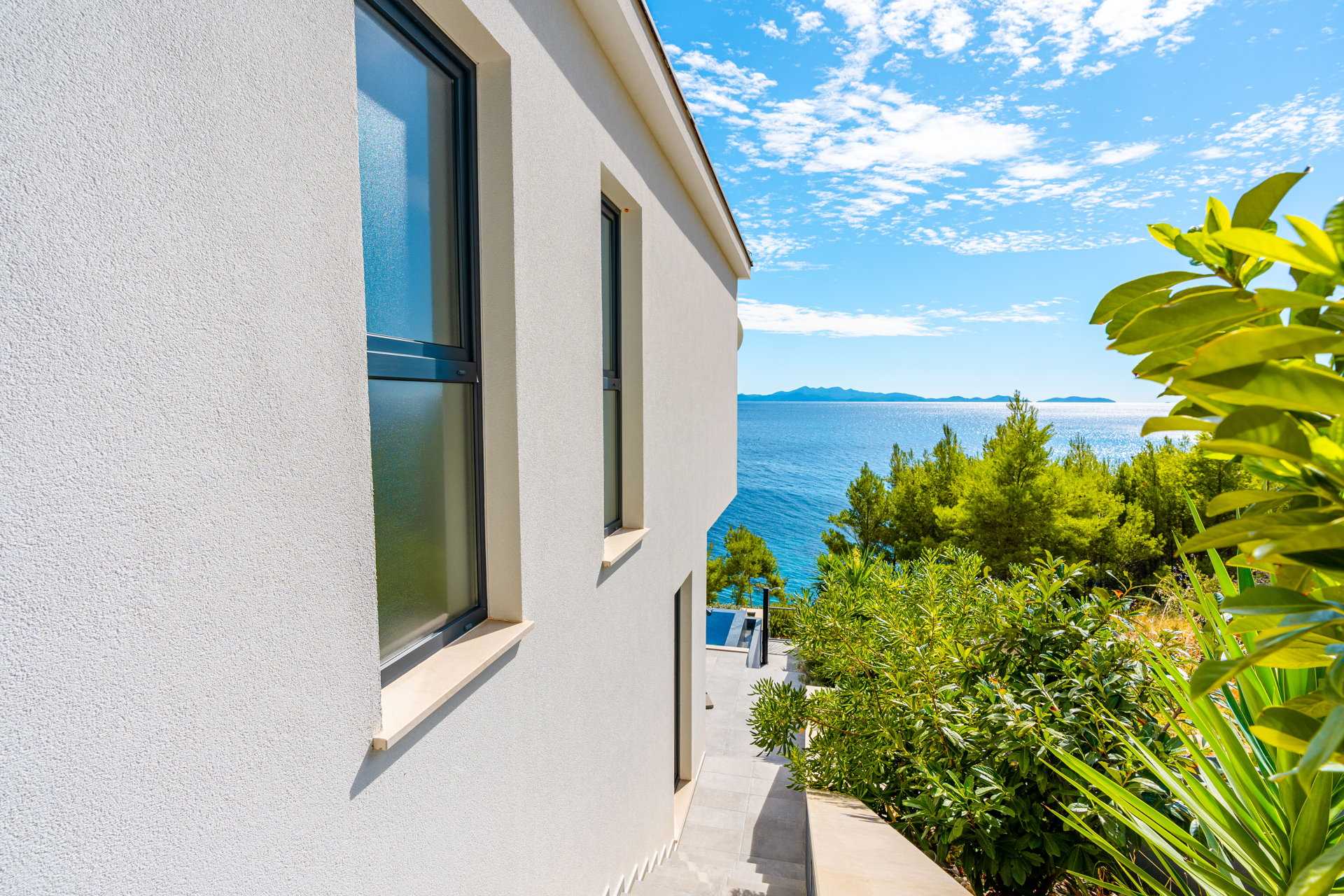 Luxury Villa Bianca with Pool