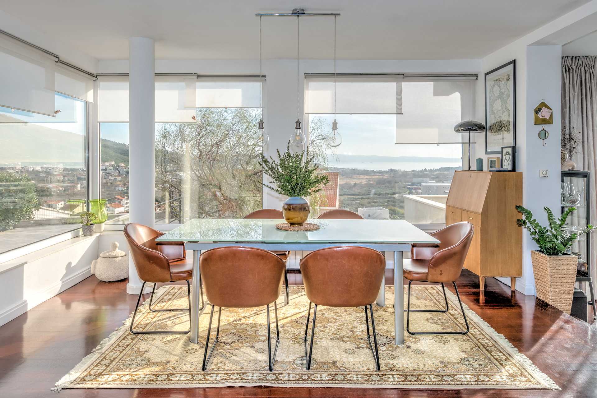 Villa Lettera with Pool