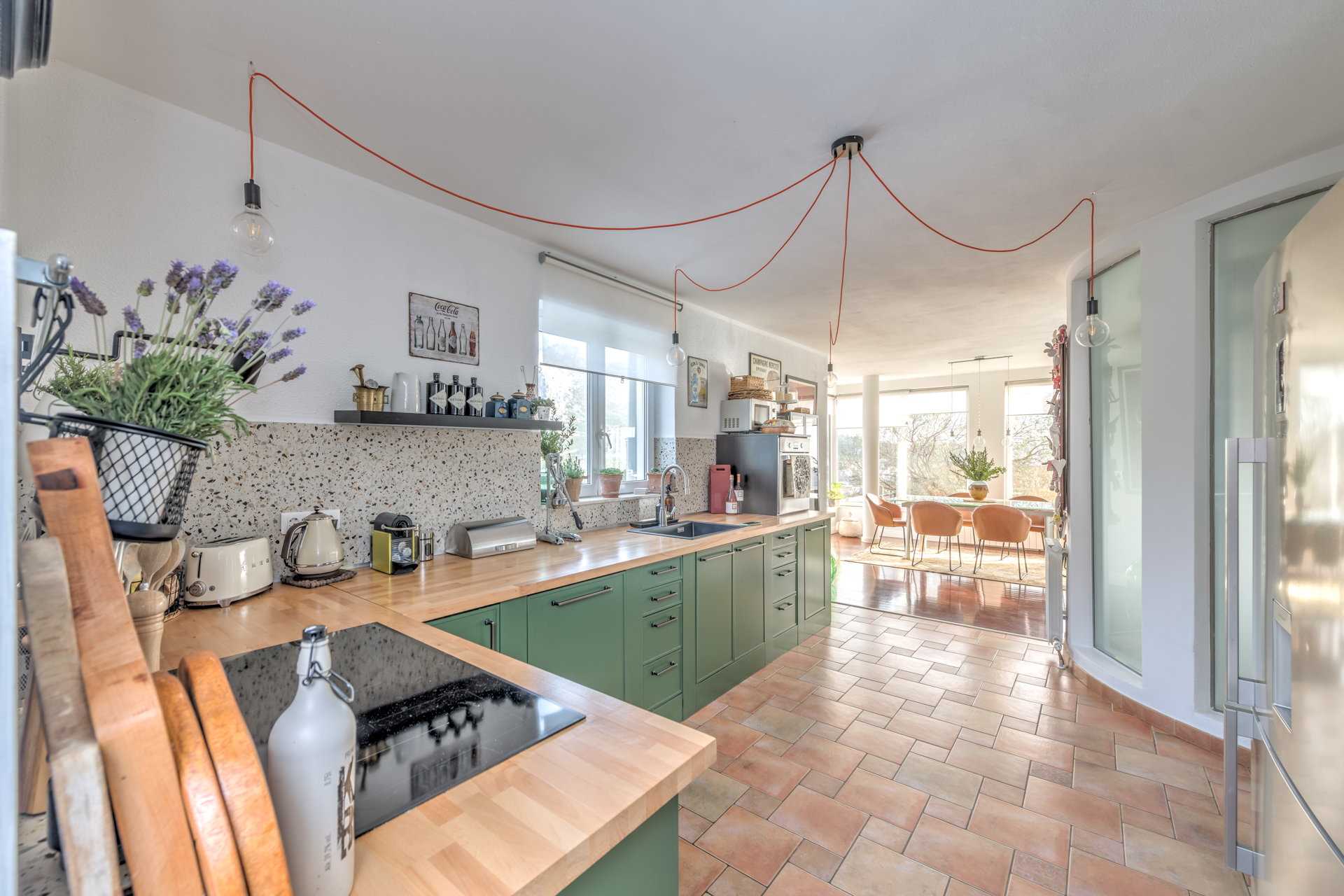 Villa Lettera with Pool