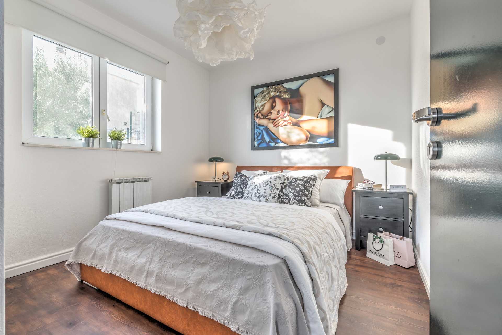 Villa Lettera with Pool