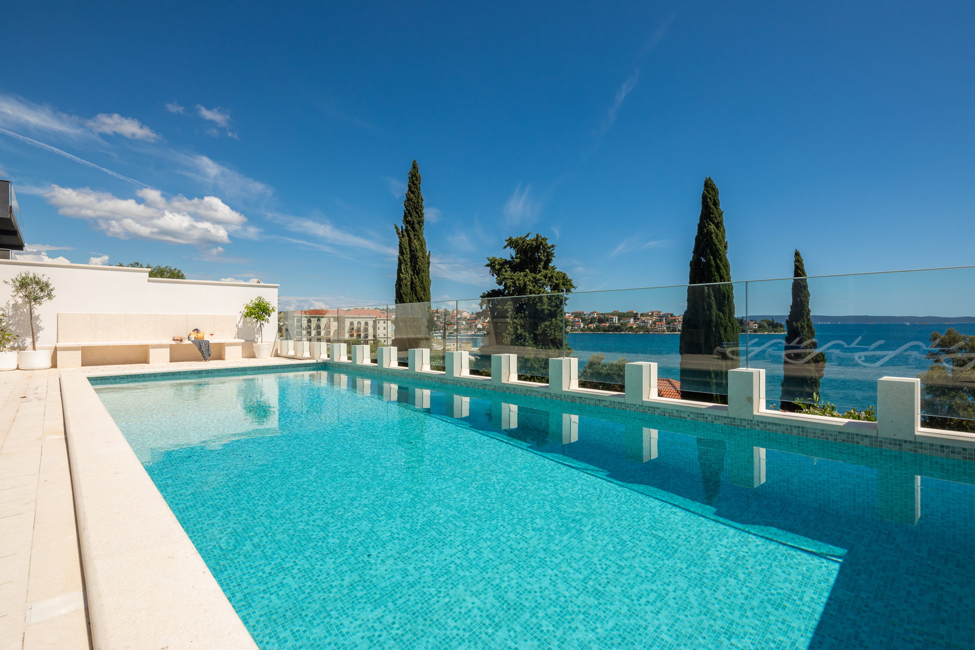 Villa Ocean View with Pool III
