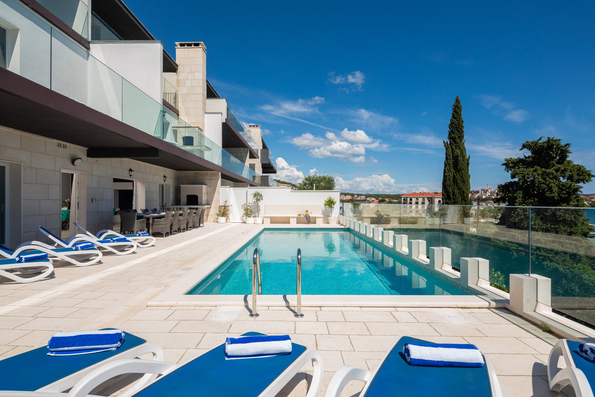 Villa Ocean View with Pool III