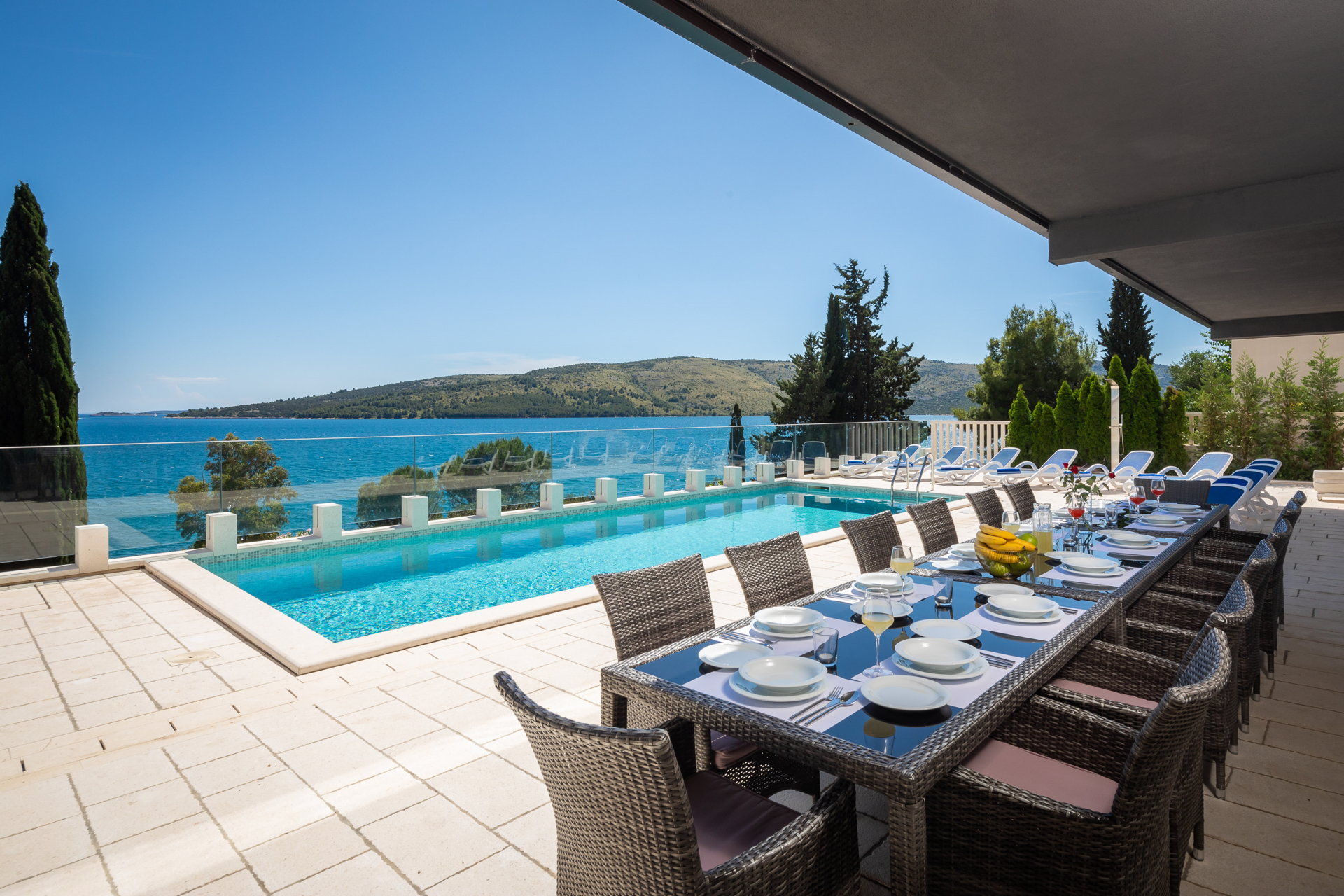 Villa Ocean View with Pool III
