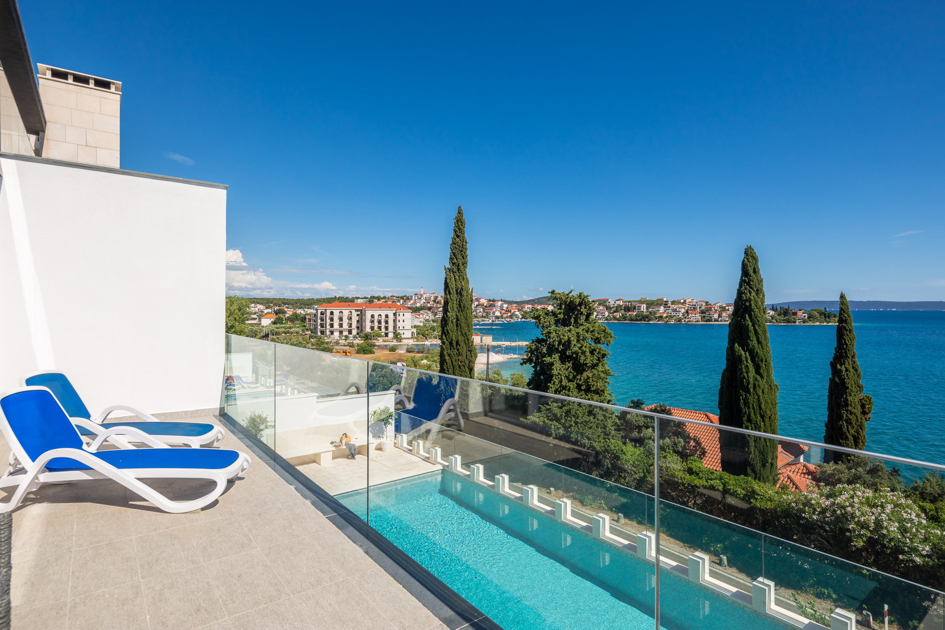 Villa Ocean View with Pool III