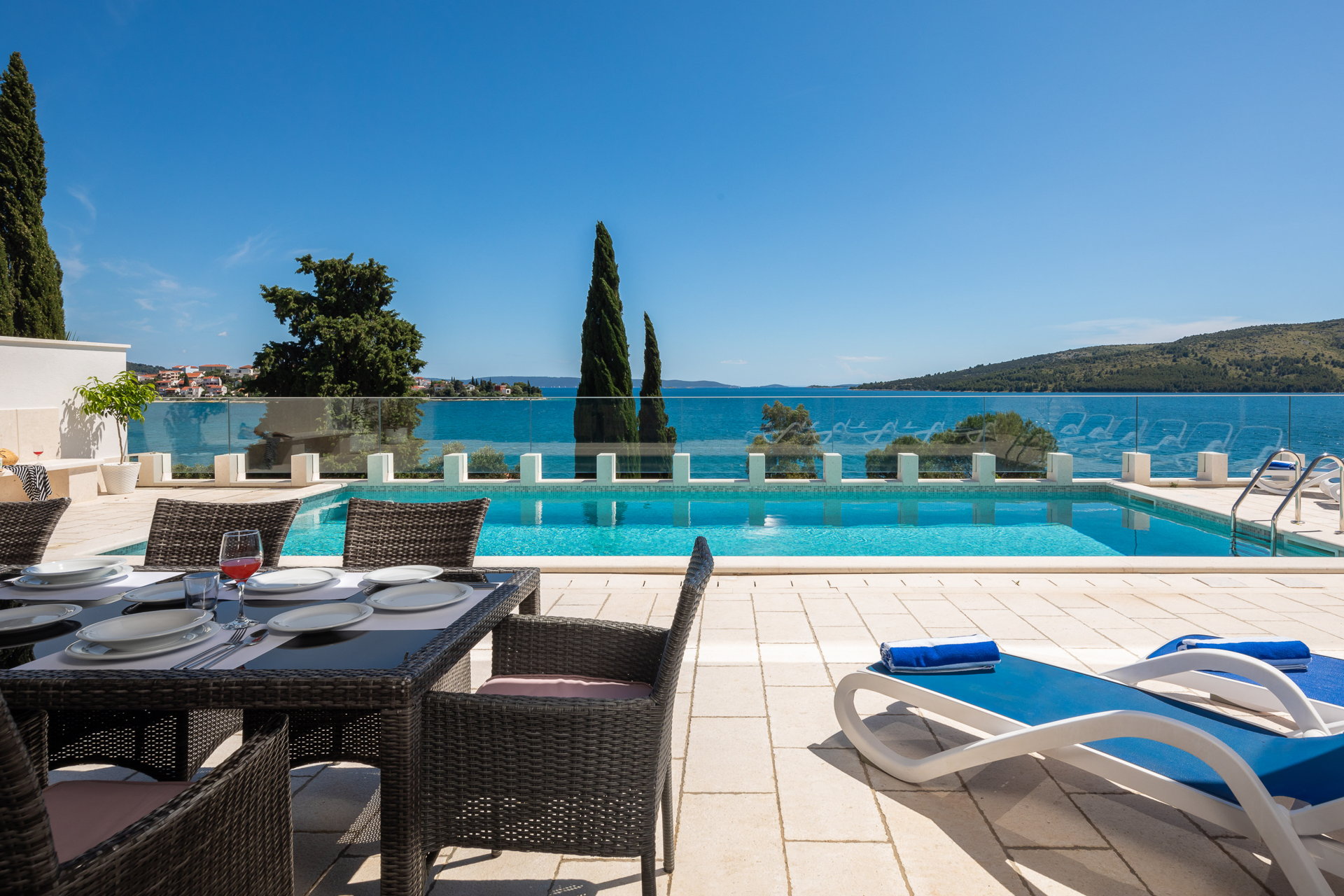Villa Ocean View with Pool III