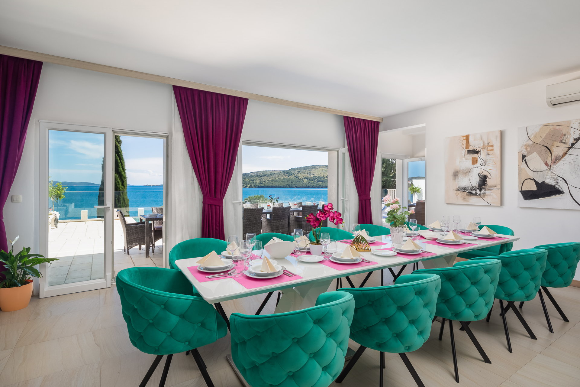 Villa Ocean View with Pool III