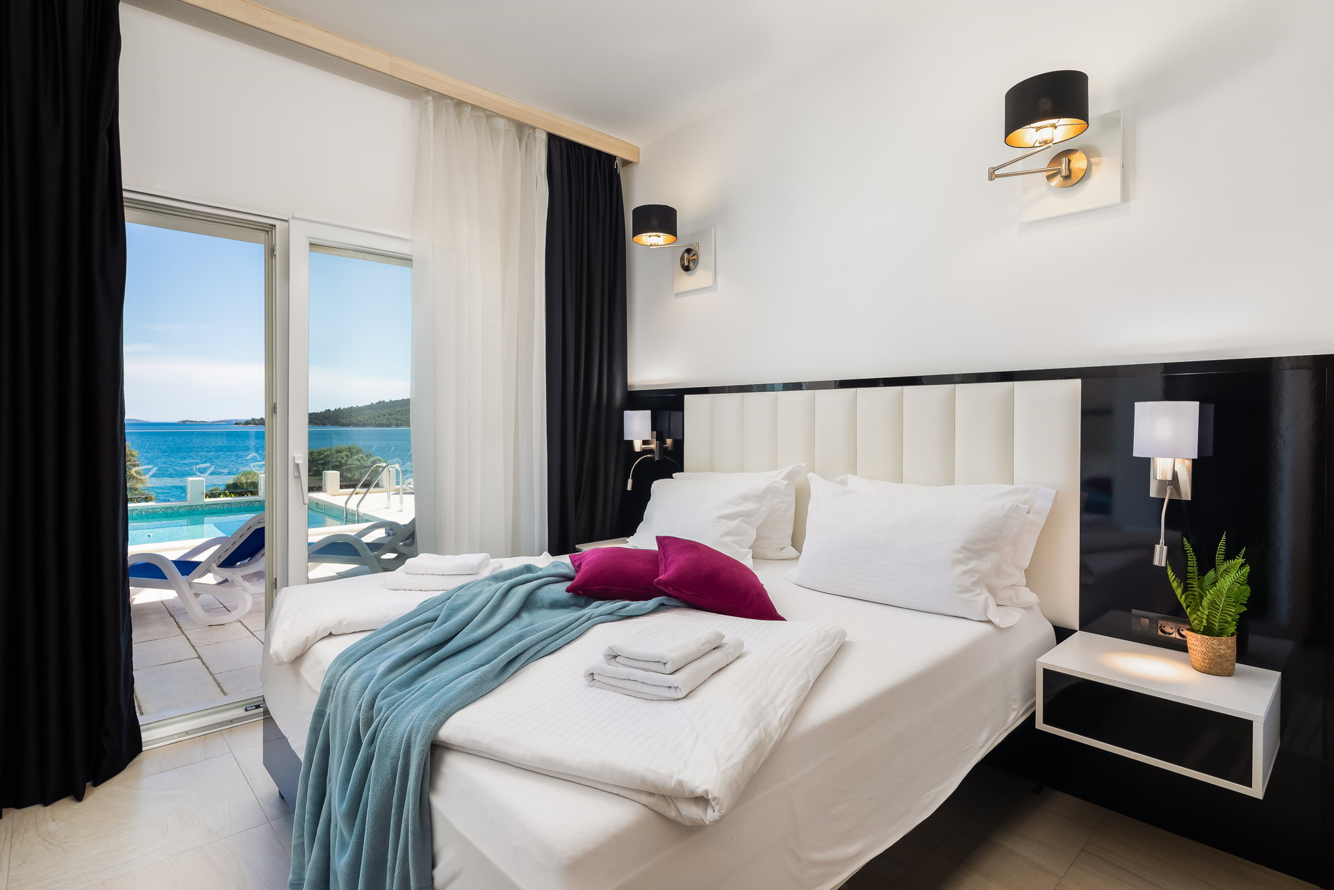 Villa Ocean View with Pool III