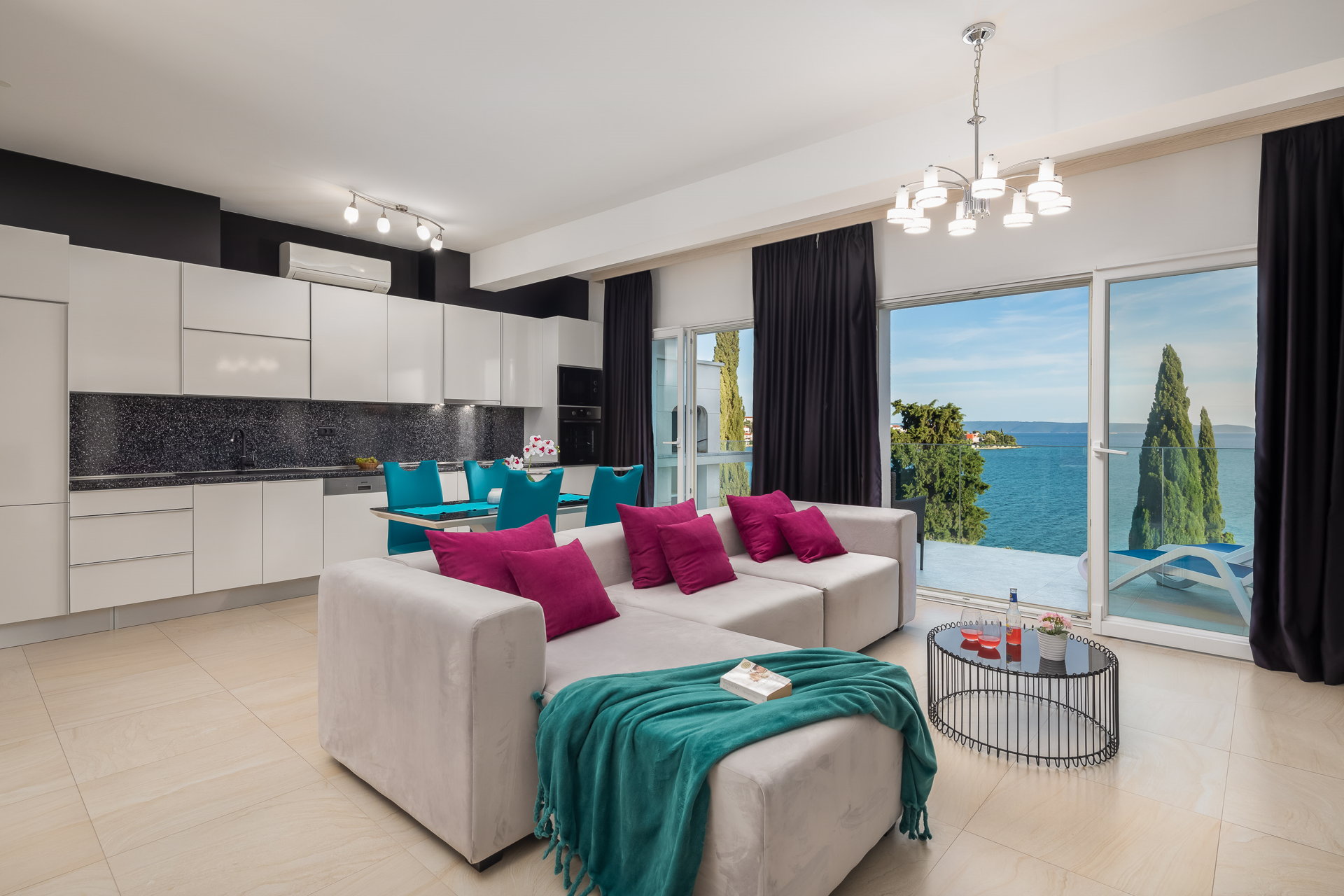 Villa Ocean View with Pool III