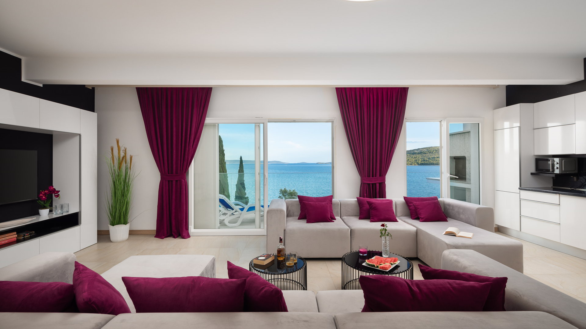 Villa Ocean View with Pool III