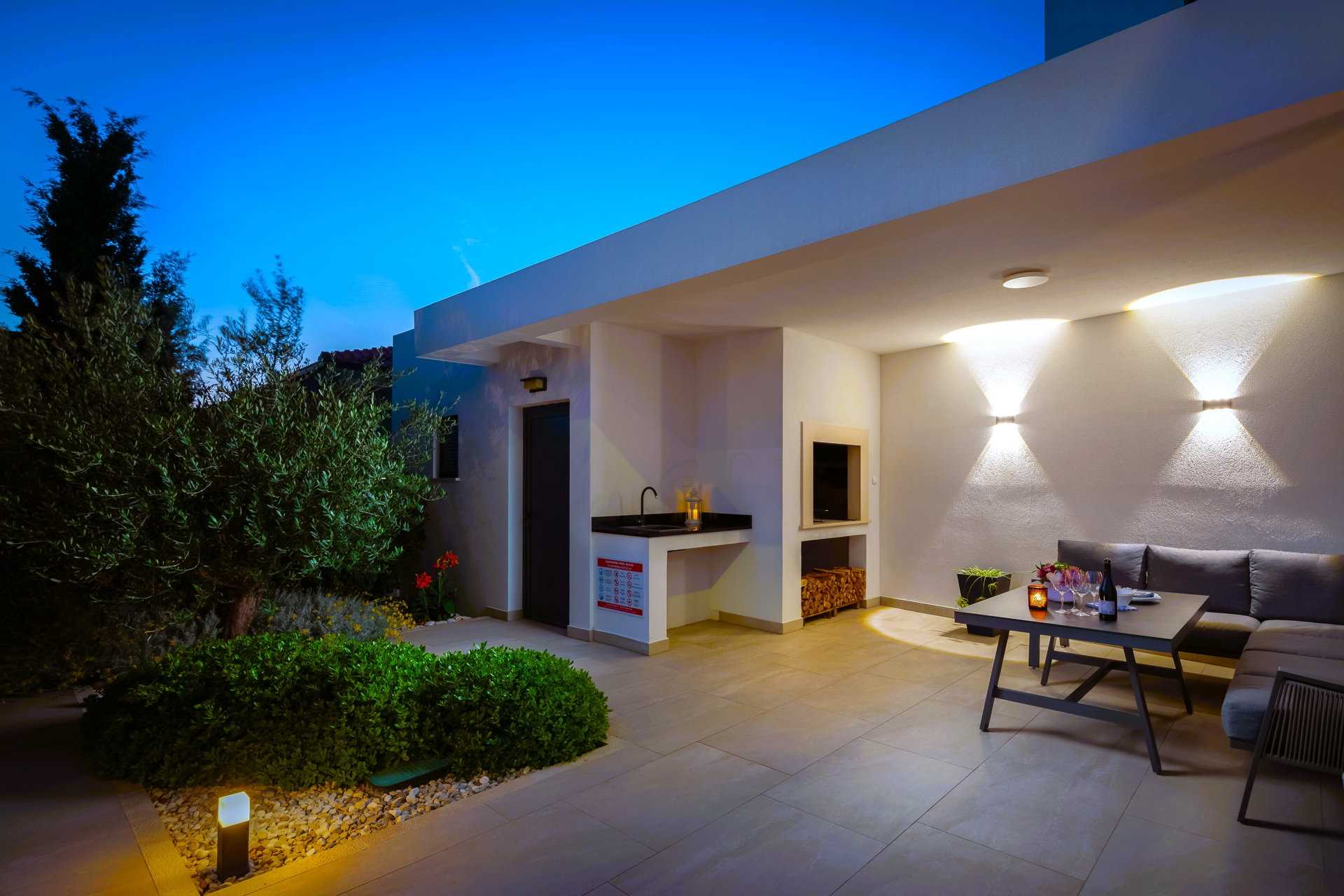 Luxury Villa Tempera with Pool