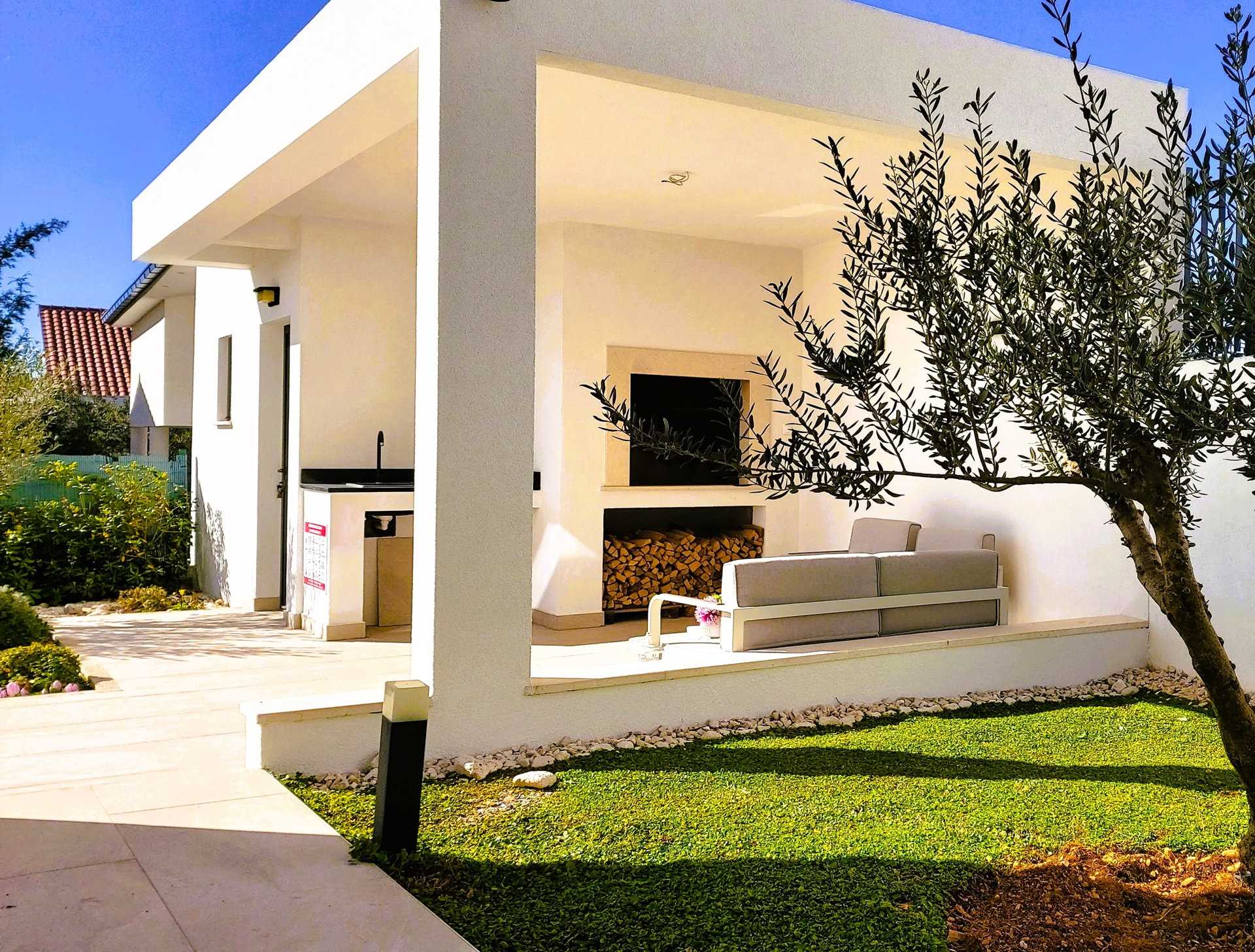 Luxury Villa Tempera with Pool