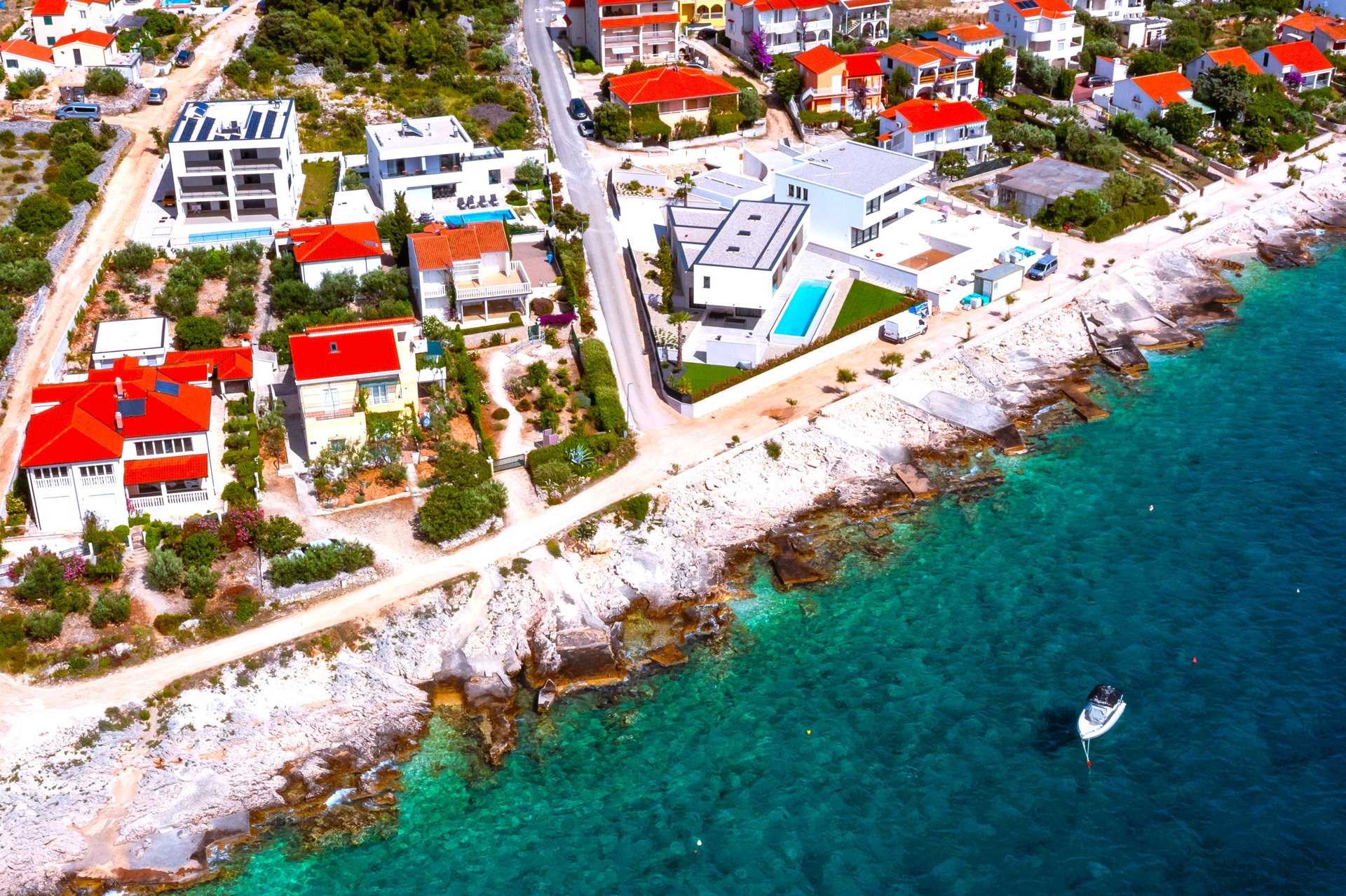 Luxury Villa Tempera with Pool